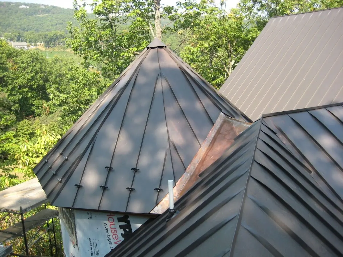 Professional Shingle Replacement & Repair by Craftsman Roofing in Kingsbury Meadows